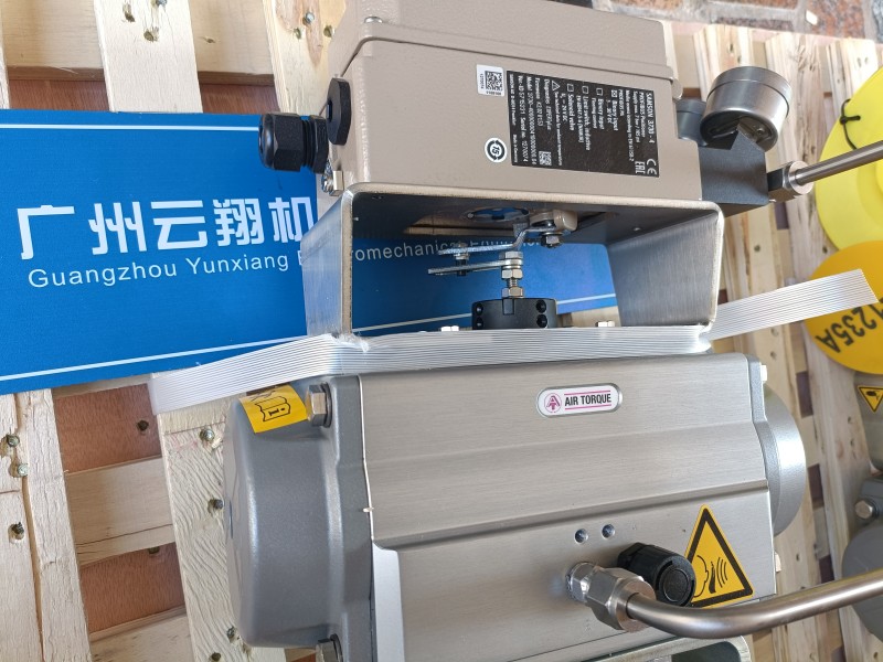 SAMSON 接近開關 4746 接近開關 SAMSON 蒸汽熱泵控制器 4763-00 控制器M505/50氣動執行器 SAMSON 定位器 4763-0110.04單動作：輸入信號4-20mA