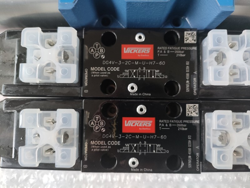 丹佛斯螺紋插裝手動泵1HP7 威格士手動液壓泵選型1HP7-S BXP18712 低速大扭矩液壓馬達 ME3100-C ME3100-P ME750BCA ME750BP現(xiàn)貨 伊頓船用吊機馬達MB350AS200BS223 MB350BP200BS091 MB350BP200BS22