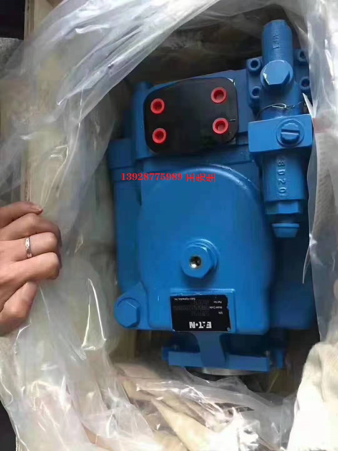 威格士葉片泵VVP2-50-SRFRM-30-CBK-10 VVP363SRFRM30CCK10    威格士丹佛斯液壓泵 02-341522 PVE012R01AUB0A21 PVQ25 PVQ40    伊頓威格士柱塞泵123AL02042A PVM045ER05CS02AAA28000001A0A